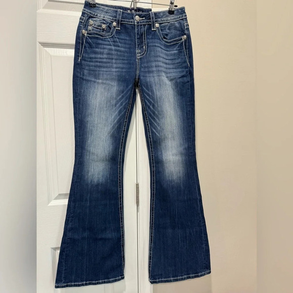 NWT Miss - Me mid-rise flare jean Sz : 28x32 - Picture 8 of 11